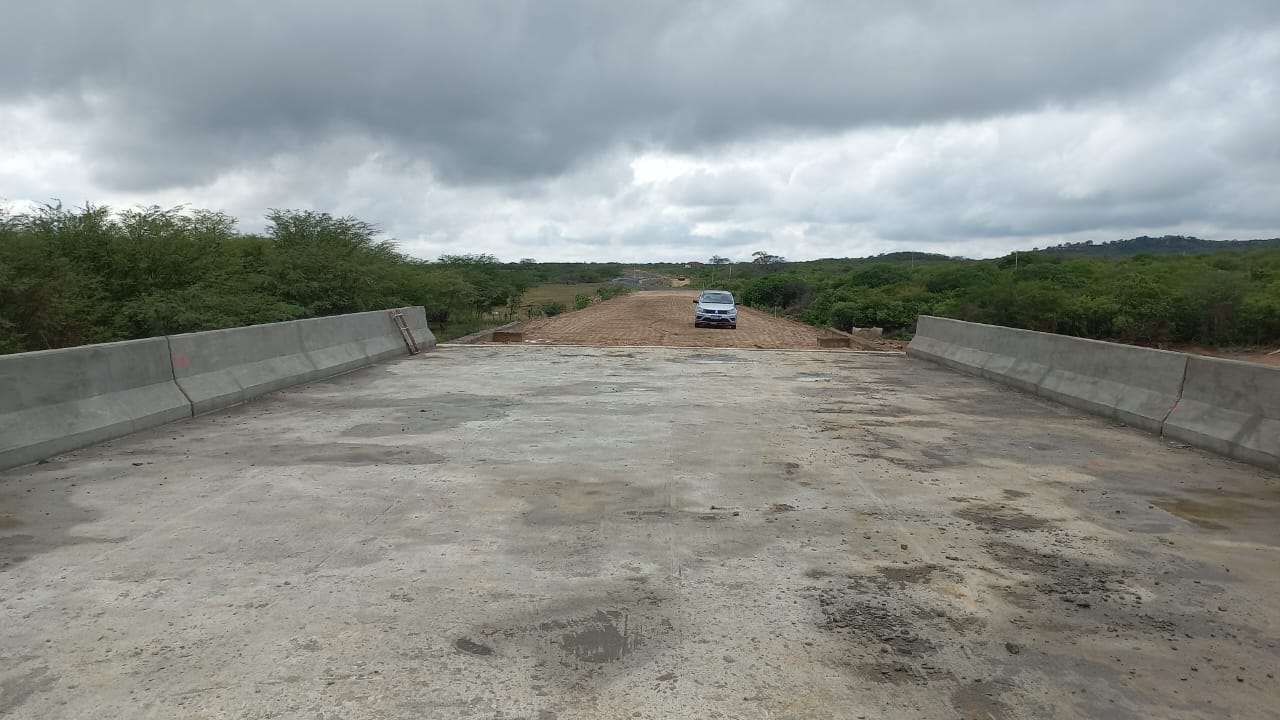 Estradas do Cariri: na PB 148 trecho da ponte entre São José dos Cordeiros a Livramento obras estão na reta final