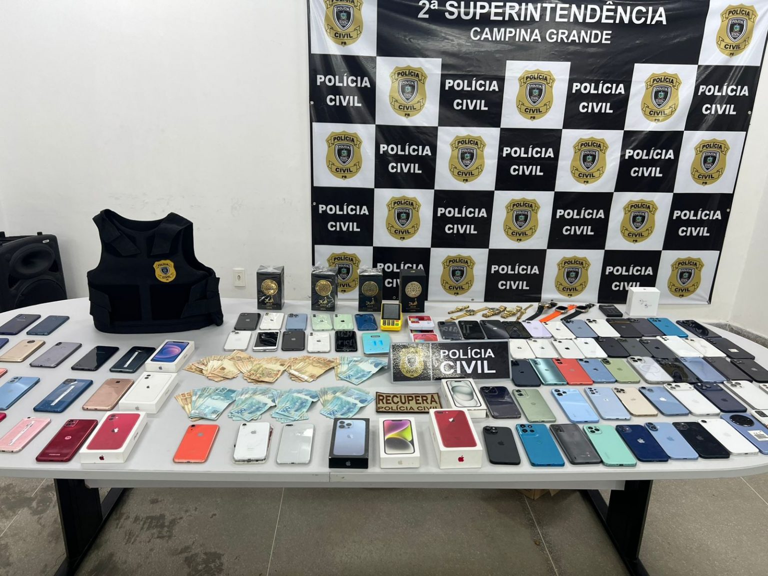 OPERAÇÃO NEXUS: Polícia apreende celulares roubados avaliados quase 500 mil em Campina