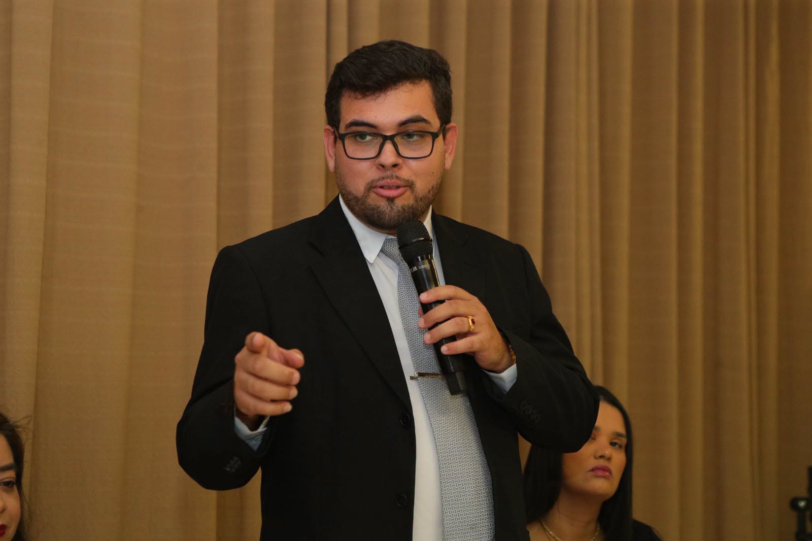 Fake News nas eleições: compartilhar também pode gerar responsabilidade