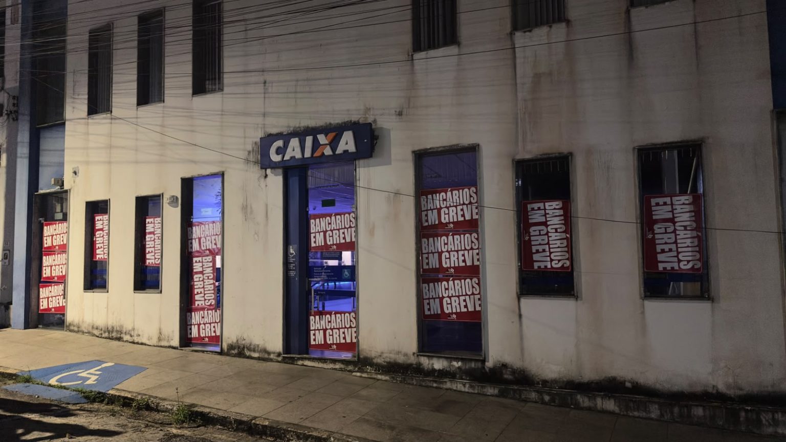Greve da Caixa na PB começa apresentar transtornos; BB volta a funcionar nesta segunda (14)
