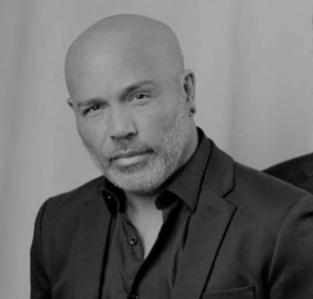 Luto no Sertanejo: cantor e compositor Rick, morre aos 59 anos após acidente aéreo